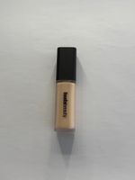 Huda Beauty Concealer
