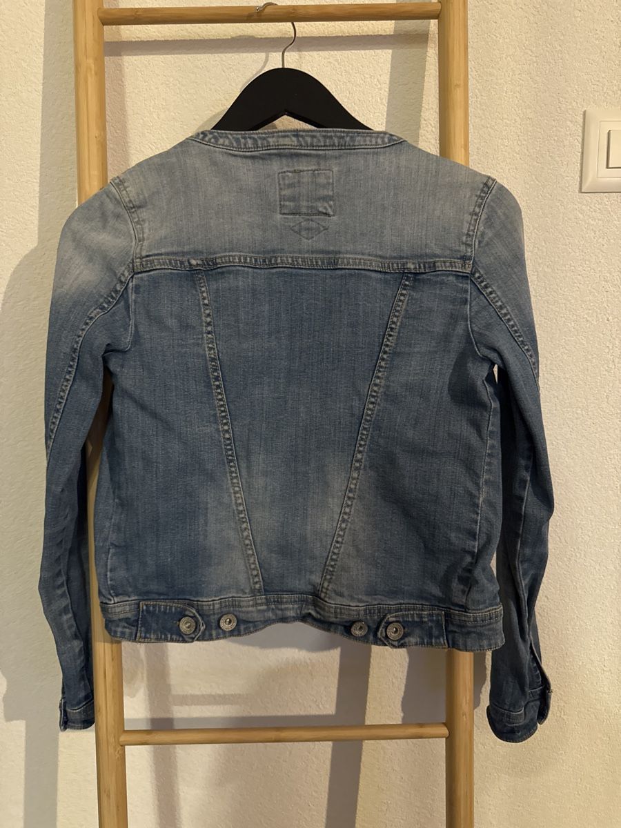 Giacche: Veste en jean, taille XS – Usato da Treyvaux venduto da MLRL 1