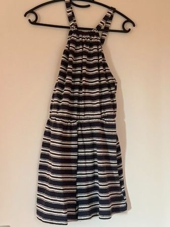 Robe rayée noire et blanche dos nu – Taille S