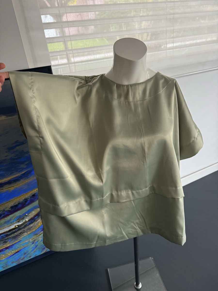 Camicette: Oversized Bluse, Olivgrün, Gr. S/M – Nuovo (secondo la descrizione) da Killwangen venduto da was.sharp 1