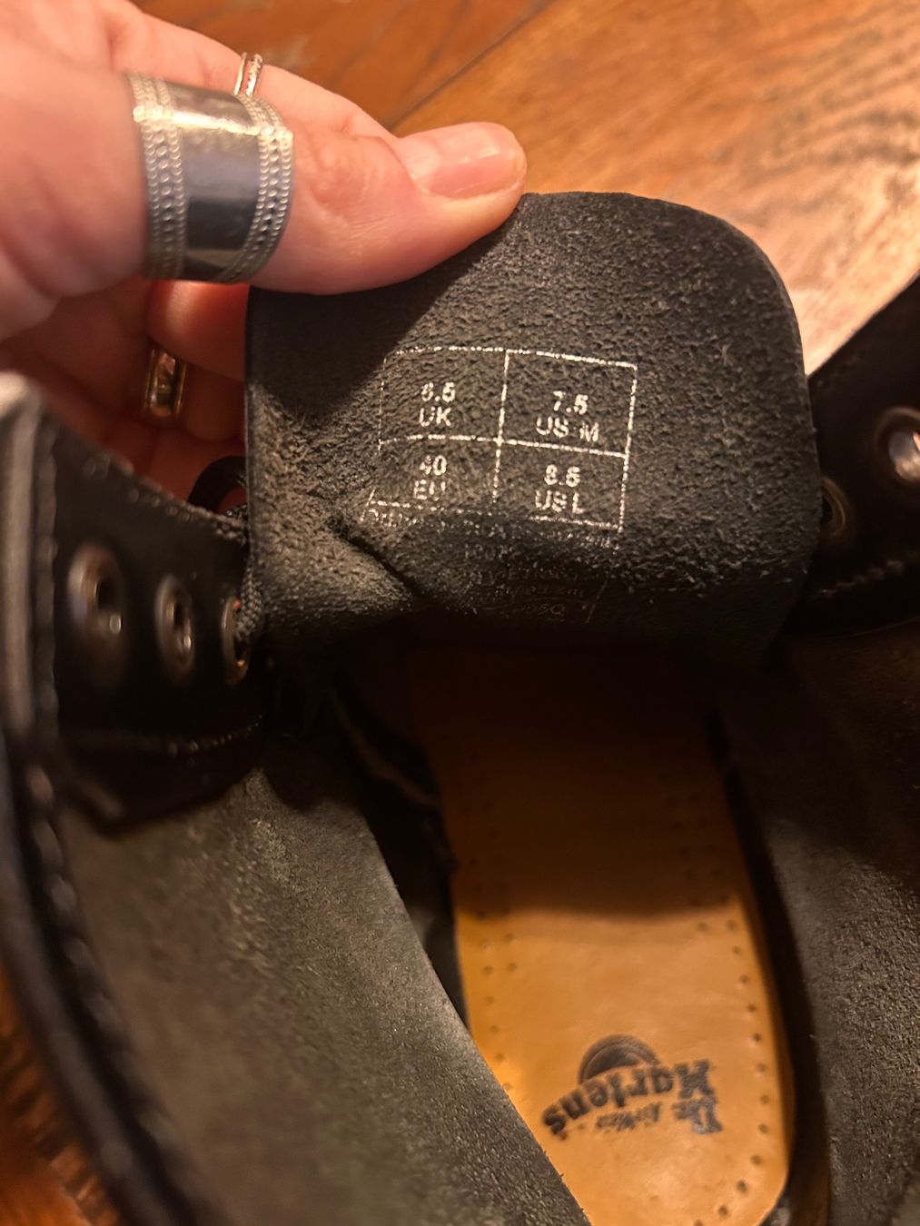 Dr. Martens Scarpe da uomo: Dr. Martens Leder schwarz gr 40 – Usato da Birmensdorf ZH venduto da jan_tc7z 4