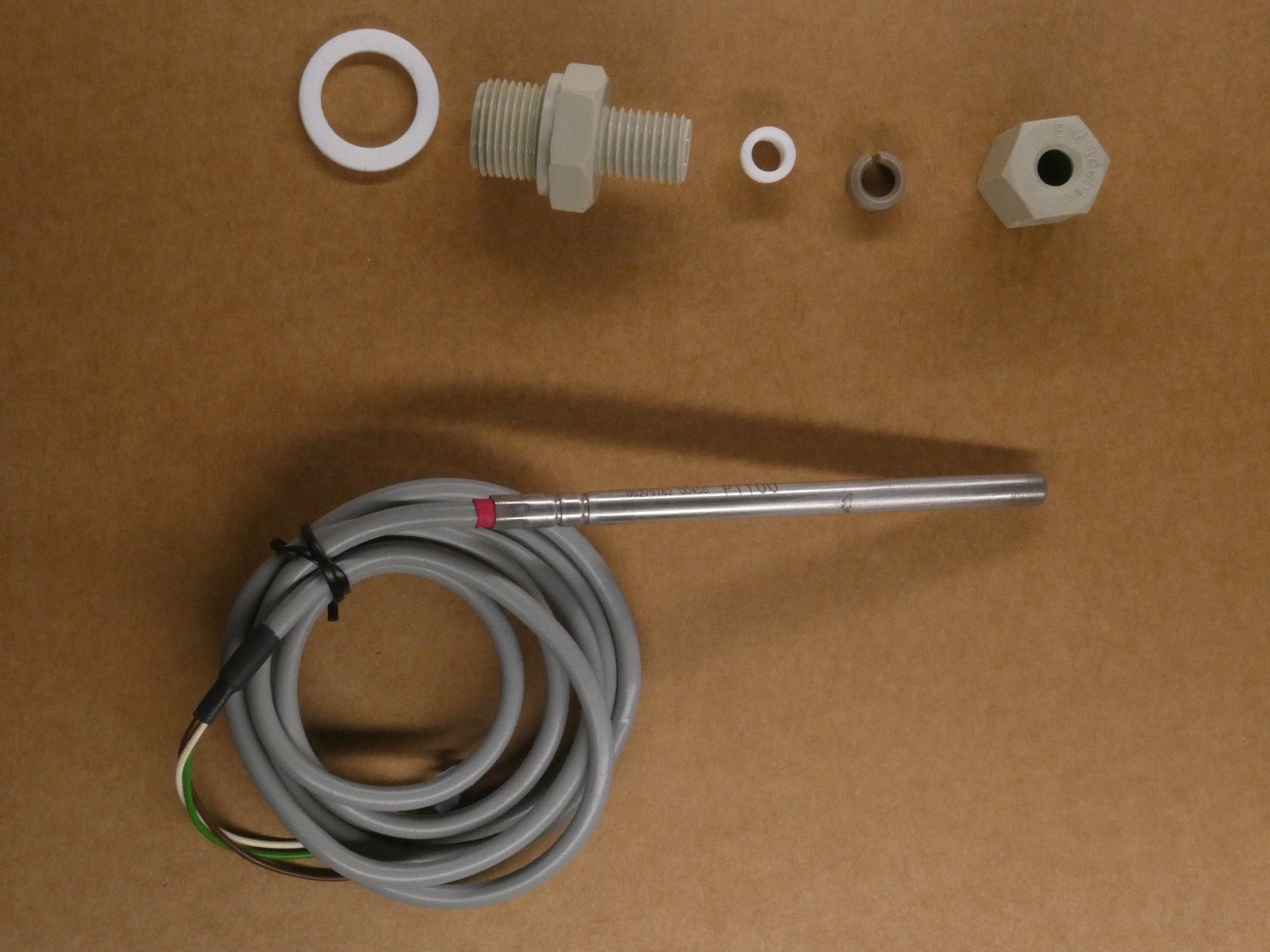 Elektronikbauteile: PT100 Temperatursensor – Gebraucht aus Fulenbach von Hach0 1