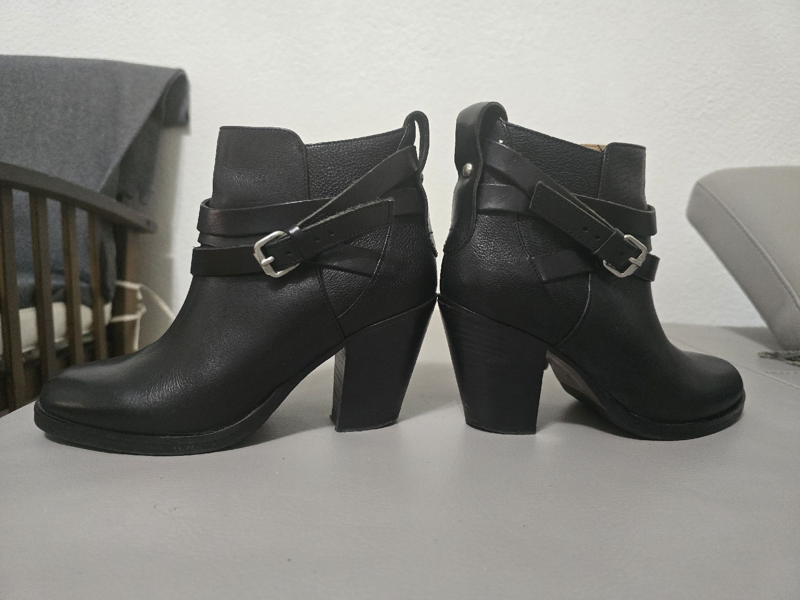 Navyboot Scarpe da donna: Stiefeletten von Navyboot – Usato da Schlieren venduto da all_bww8 1