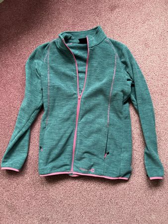 Trevolution Fleecejacke Gr. 176, Top Zustand für Frühling