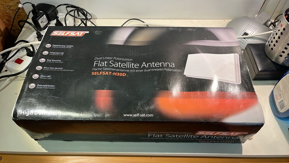 SELFSAT Flache Satellitenantenne H30D (Selfsat) (Gebraucht) in Künten ...