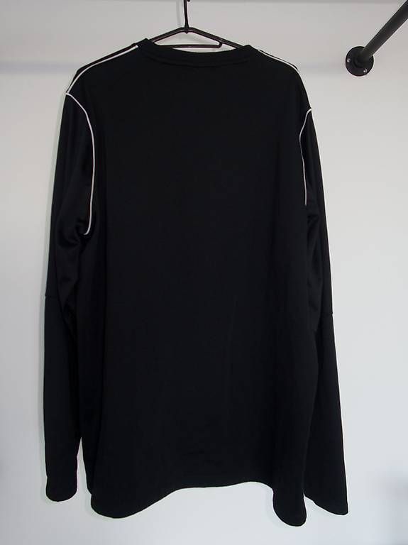 Nike Pullover & Sweatshirts: Nike Sweater Grösse XL – Gebraucht aus Zürich von jan_76zs 1
