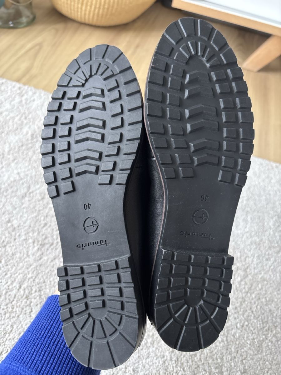 Tamaris Scarpe da donna: Schwarze Tamaris Loafer Leder Gr. 40 – Nuovo (secondo la descrizione) da Zürich venduto da EnikoDrum 3