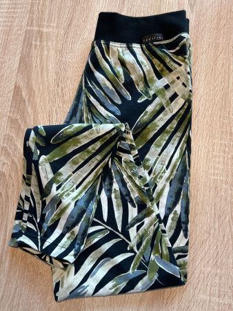 Leggings schwarz mit Muster von Body time Calida GR. S