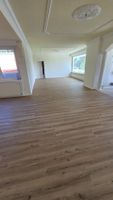 Vinyl spc träger mit intergrierte Trittschall