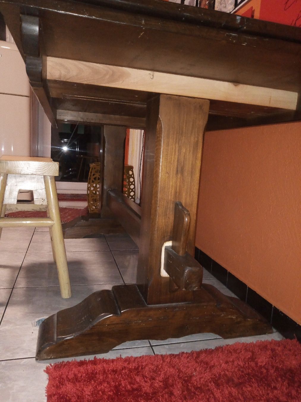 Tavoli: Tavolo in noce antico e prezioso – Usato da Linescio venduto da Pablo.wild 1