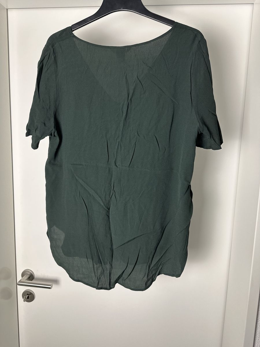 H&M Top: Top von H&M Größe 40 – Usato da Aarburg venduto da Tonija 2