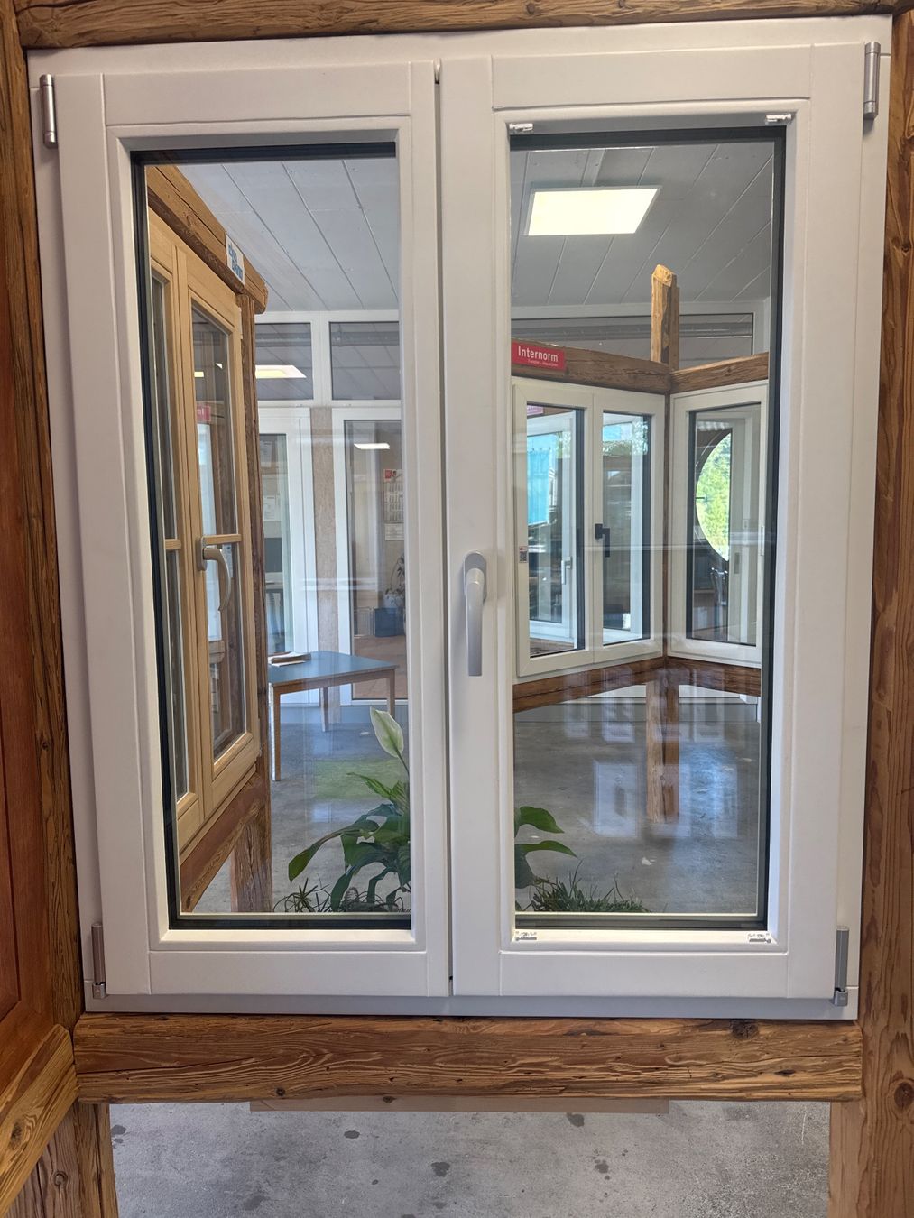 Finestre: Fenster Holz – Usato da Buchs LU venduto da boe_6dgx