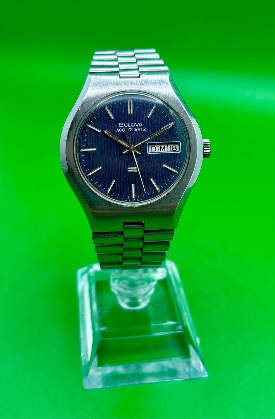 Bulova Orologi: BULOVA ACCUQUARTZ DAY-DATE – Usato da Rorschach venduto da ZeitWerk.10