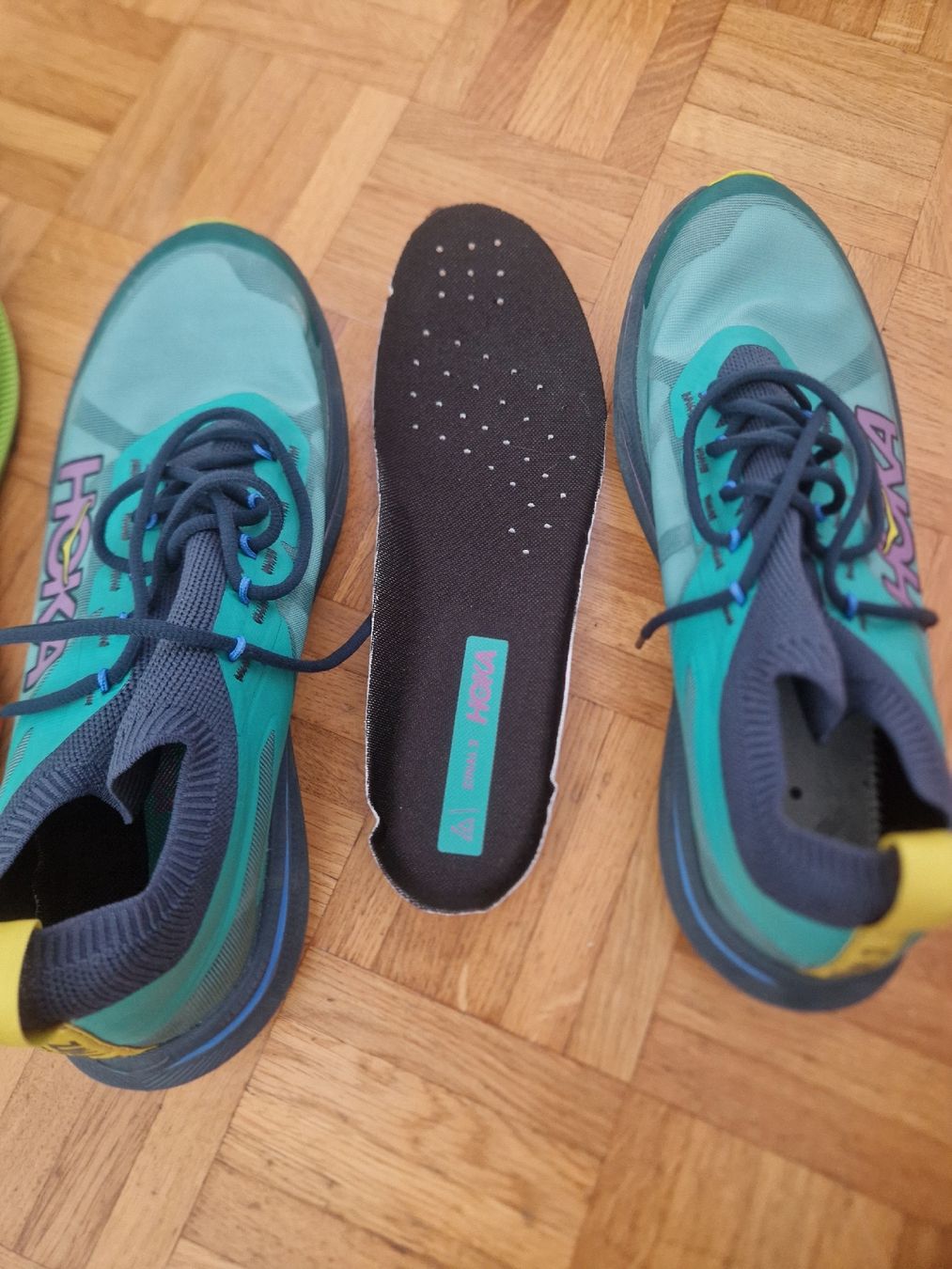 Hoka One One Scarpe da uomo: Baskettes HOKA zonal 2    44 2/3 – Nuovo (secondo la descrizione) da Chavannes pres renens venduto da Scbel 1