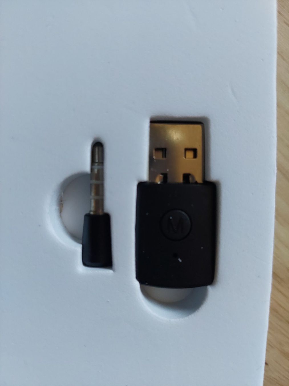 Laufwerke & Adapter: PS4 BLUETOOTH ADAPTER/DONGLE – Neu und originalverpackt aus Münchenstein von Strupfi 2