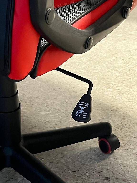 Chaises: Sedia Gaming – D'occasion à Bissone par iamdmux 1