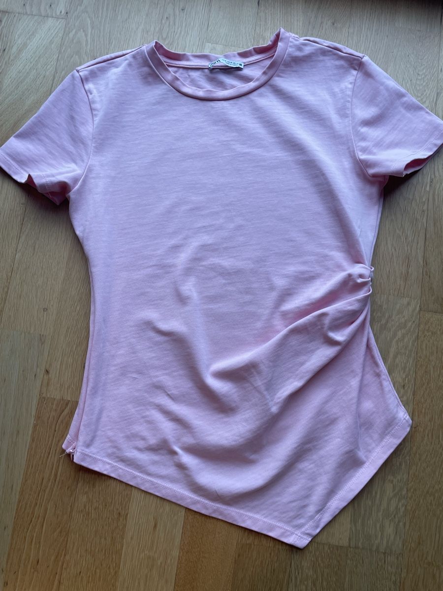 Zara T-shirt: Zara T-shirt – Usato da Murten venduto da bobby99777744 2