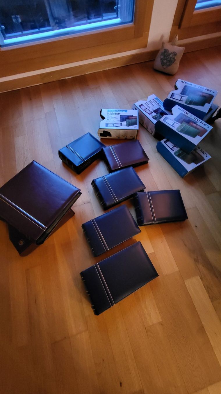 Tutti i francobolli: Leuchtturm Briefmarkenalben – Nuovo (secondo la descrizione) da Bäriswil BE venduto da mimi.86 4