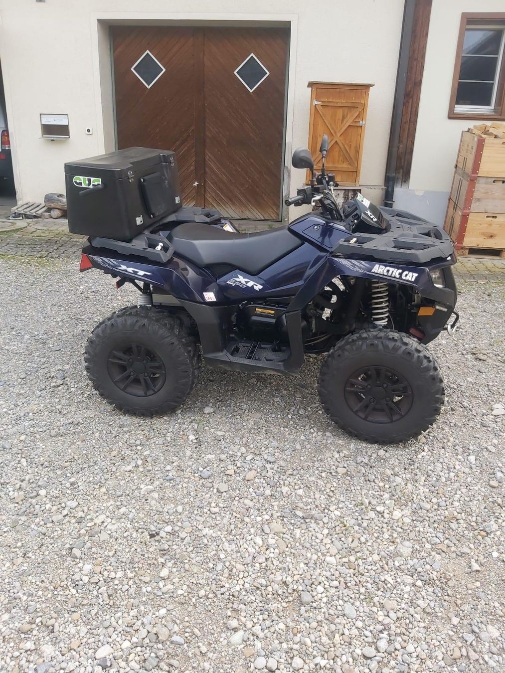 Arctic Cat Quads: Arctic Cat XR 550 – D'occasion à Embrach par Ihc18