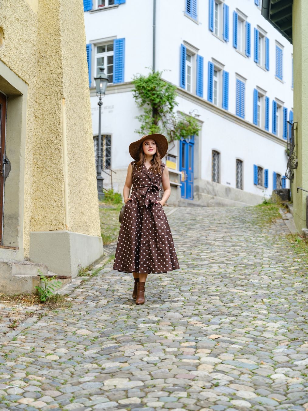 Kleider: Brown Polka Dot Dress Size S – Gebraucht aus Mägenwil von VintageGirly 9