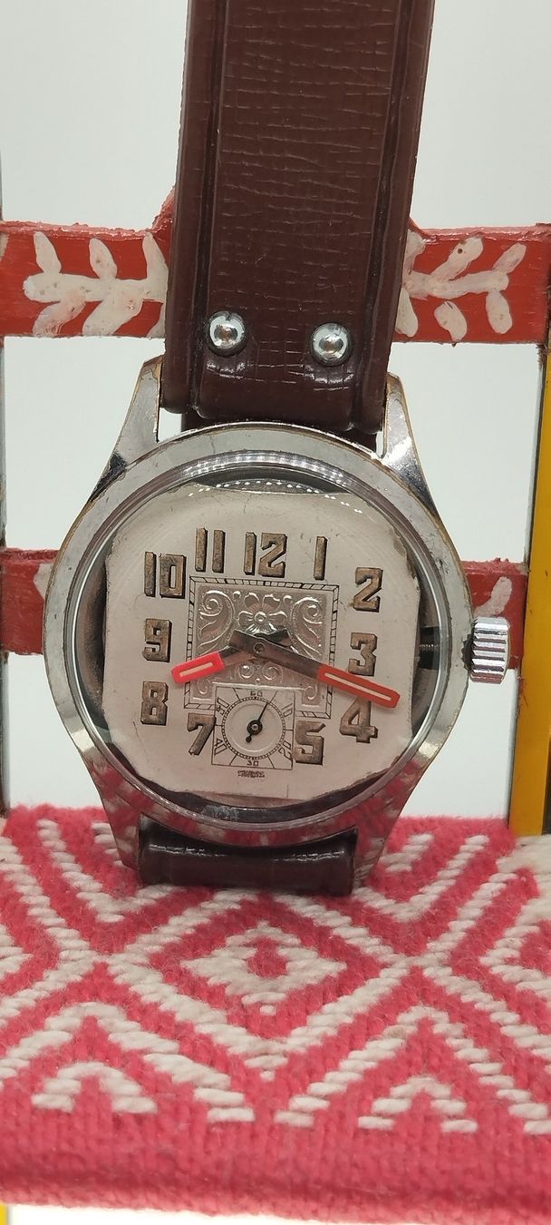 Orologi: montre mécanique steampunk – Usato da La Chaux-de-Fonds venduto da jac_9llg