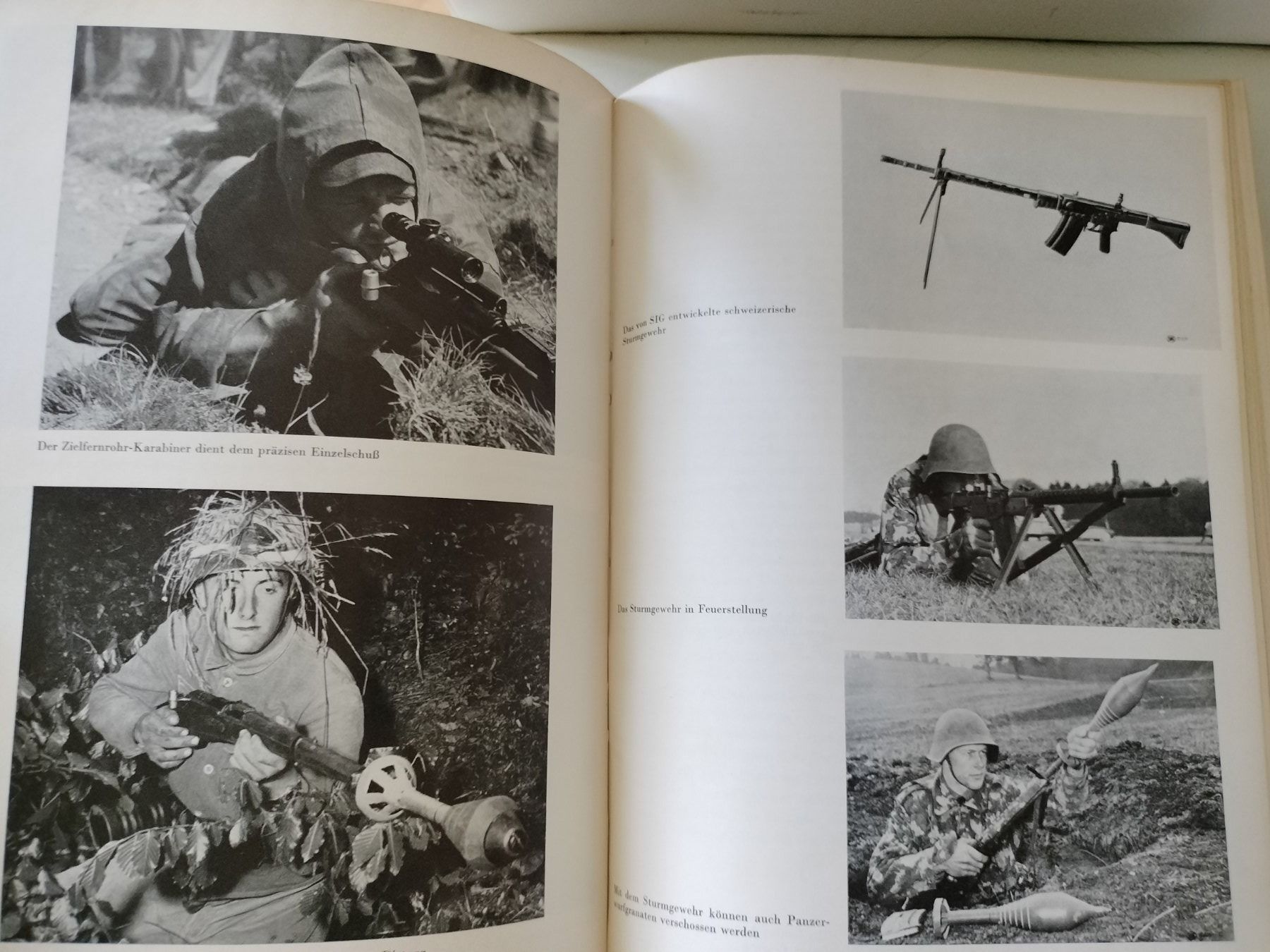 Libri: Buch , Die Schweizer Armee von Heute 1959 – Usato da Schwanden Sigrisw venduto da cadieux71 3