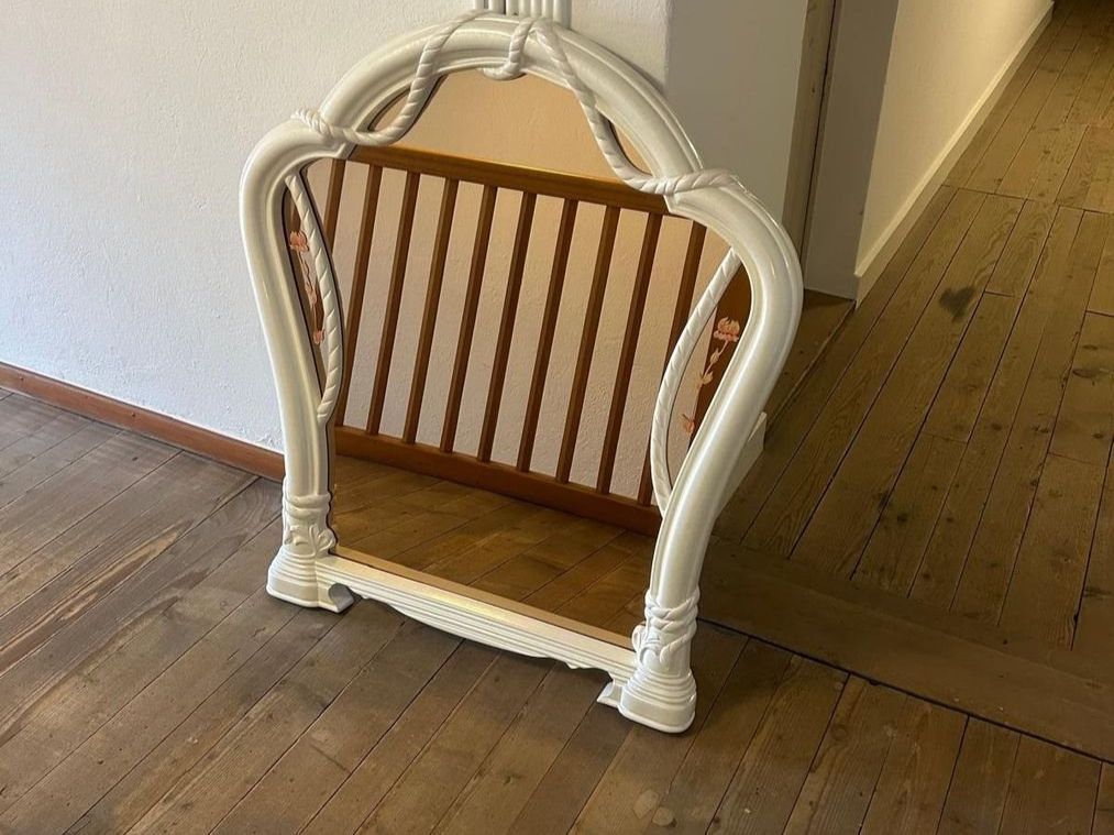 Specchi: Schöner Vintage Spiegel mit Rosenmuster – Usato da Solothurn venduto da Csw1 3