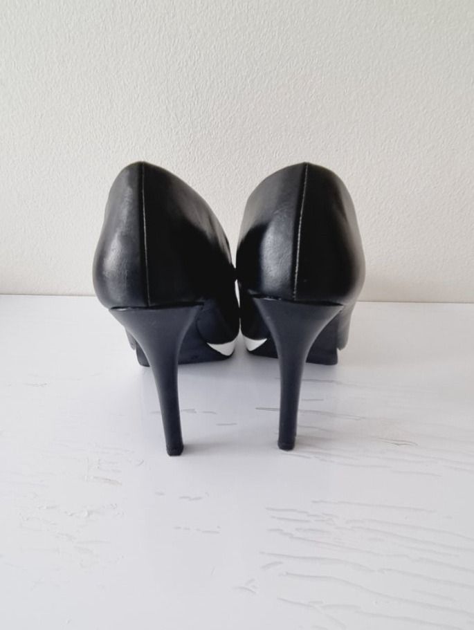 Graceland Scarpe da donna: Woman heel shoes – Nuovo (secondo la descrizione) da Mendrisio venduto da ann_d9pf 2