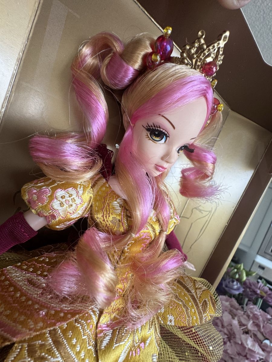 Bambole: Doll New – Nuovo e nell'imballaggio originale da Blonay venduto da art_7f87 6