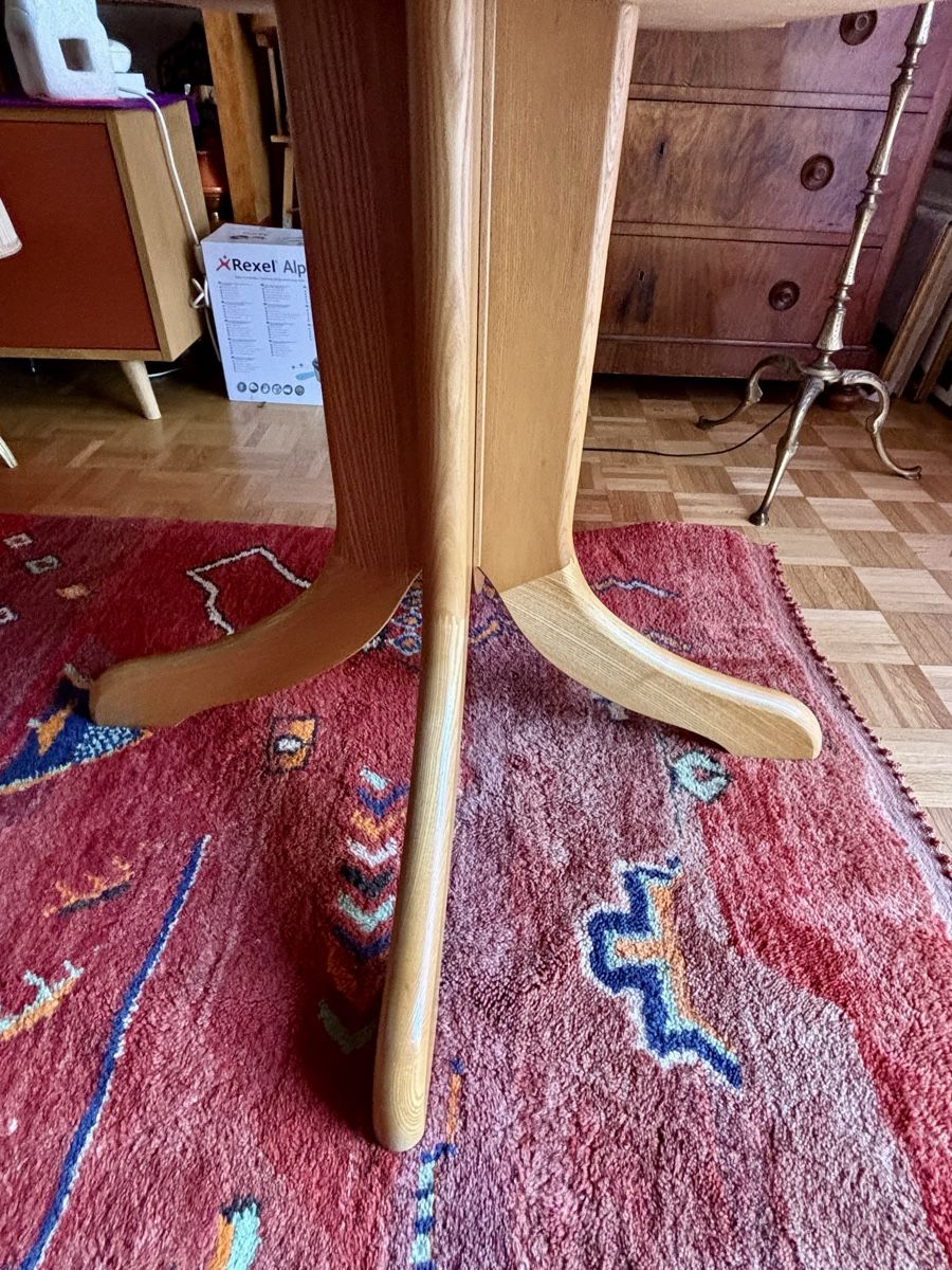 Tavoli: schöner Massivholztisch, oval oder rund – Usato da Bern venduto da Bagira40 2