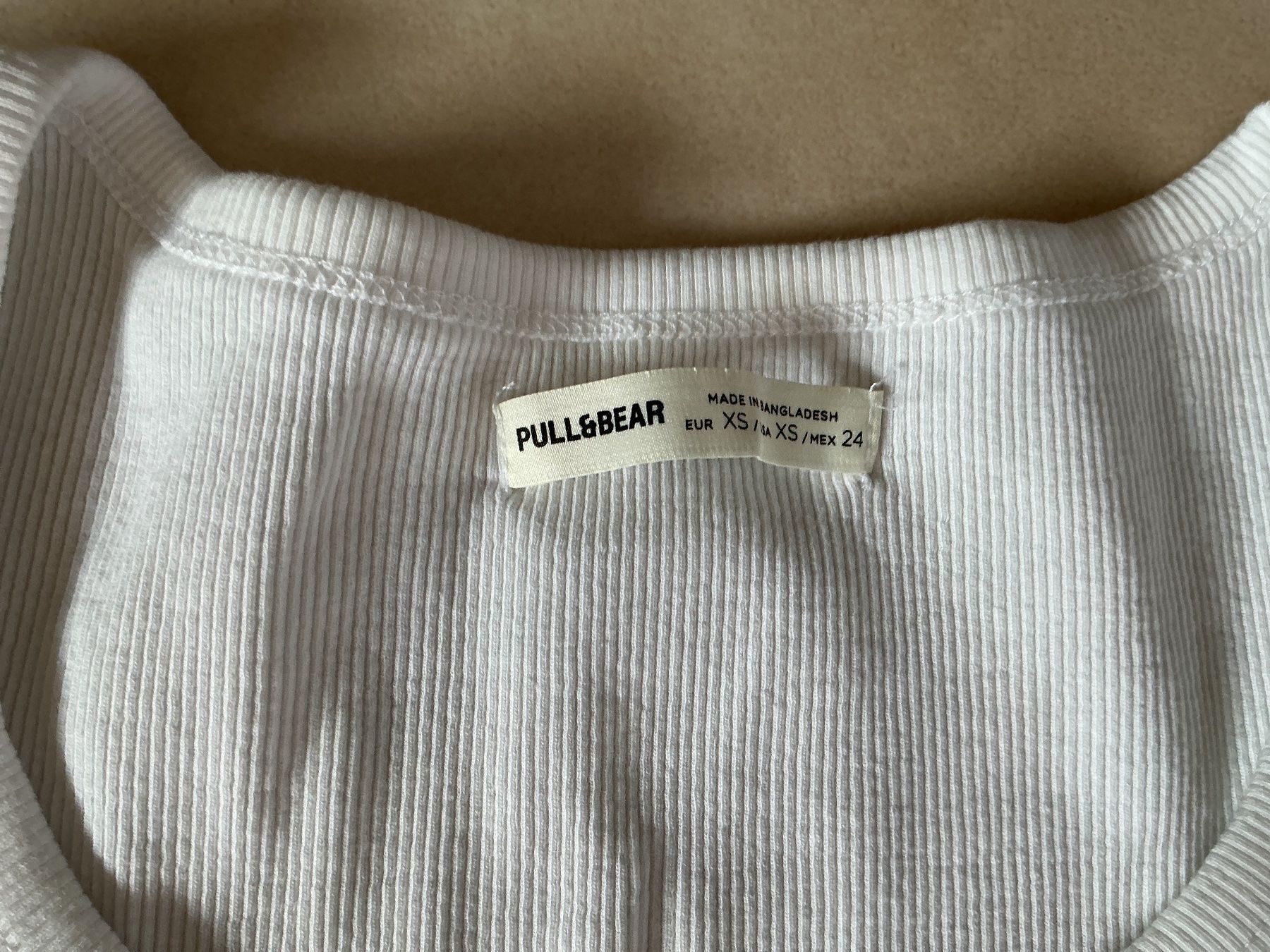 Pull&Bear Top: Langarmshirt weiss Pull&bear Gr. XS – Usato da Frauenfeld venduto da Stehojen 5