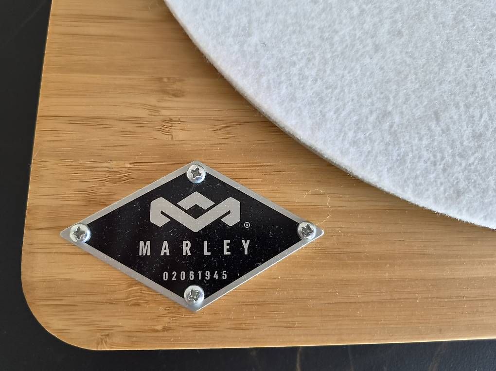 Plattenspieler: Giradischi con cassa Marley – Gebraucht aus Bellinzona von fto_fy9y