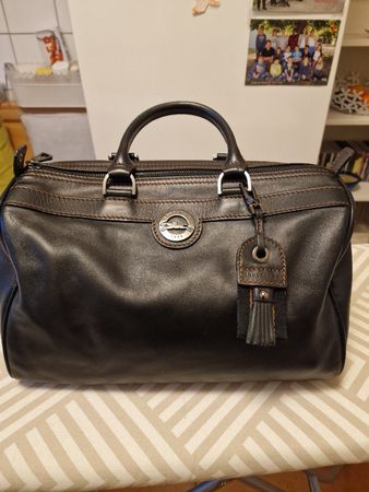 Longchamp Boston cuir, marron foncé, comme neuf, joli modèle