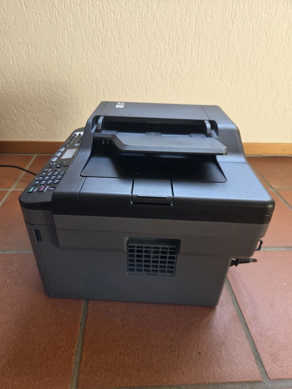 Brother Stampanti: Laserdrucker Brother MFC-L2710DW Multifunktionsgerät – Usato da winterthur venduto da Atum 1