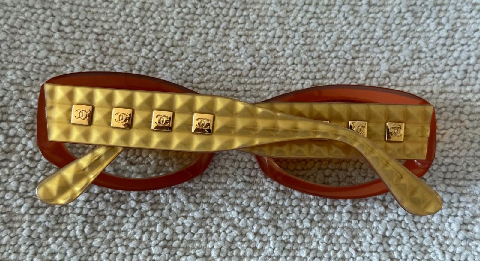 Chanel Occhiali & Lenti: Chanel Sonnenbrille, neuwertig, – Usato da Zollikon venduto da gab_v26c 1