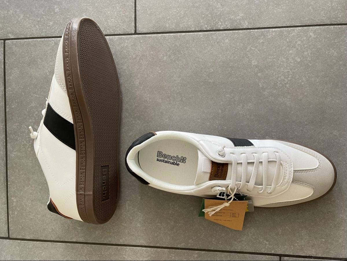 Bench Chaussures femmes: Bench Sneaker Grösse 37.5 – Neuf (Voir description) à Niederurnen par ele_xm2n 2