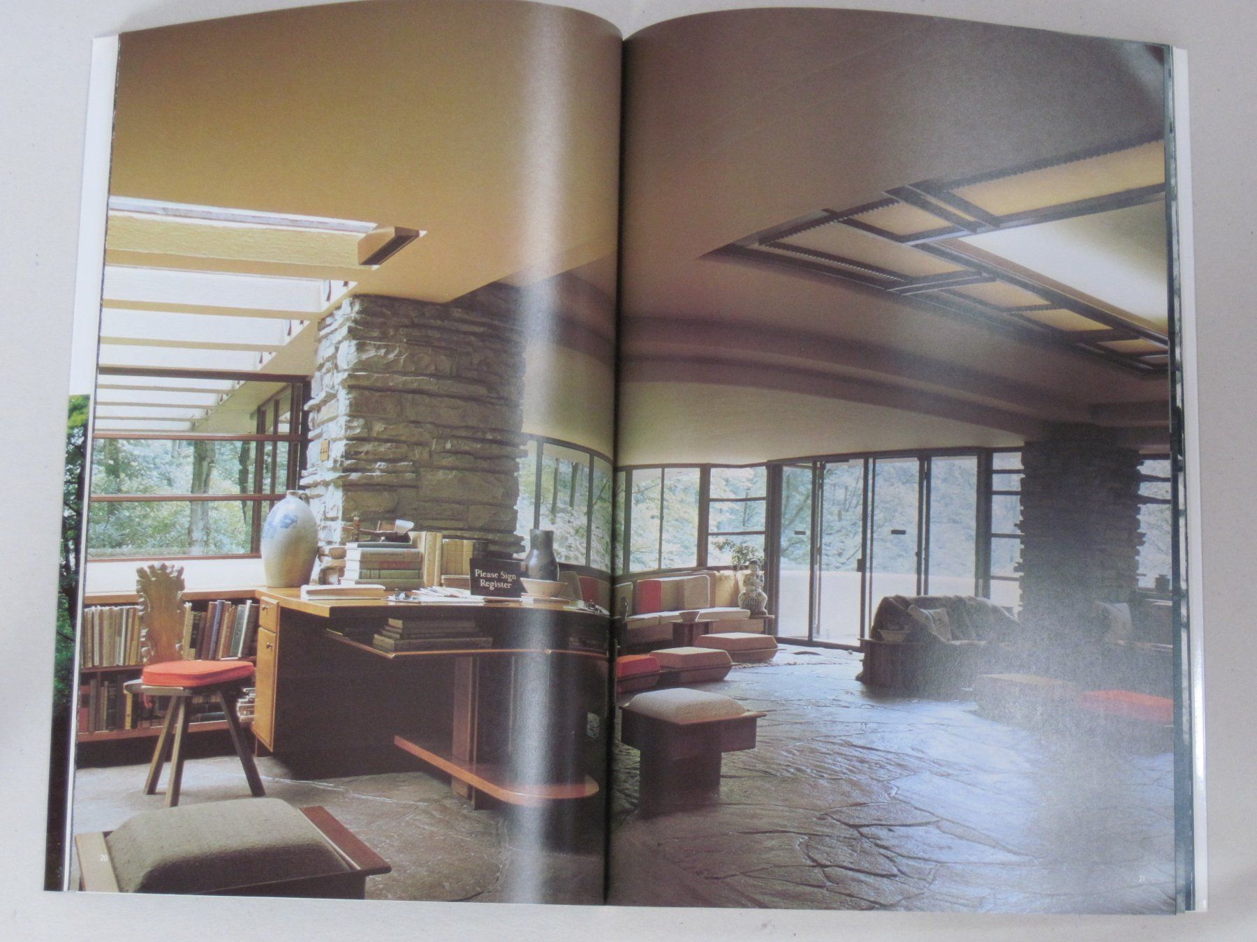 Libri: Frank Lloyd Wright Fallingwater – Usato da Feuerthalen venduto da mam_5l7b 3