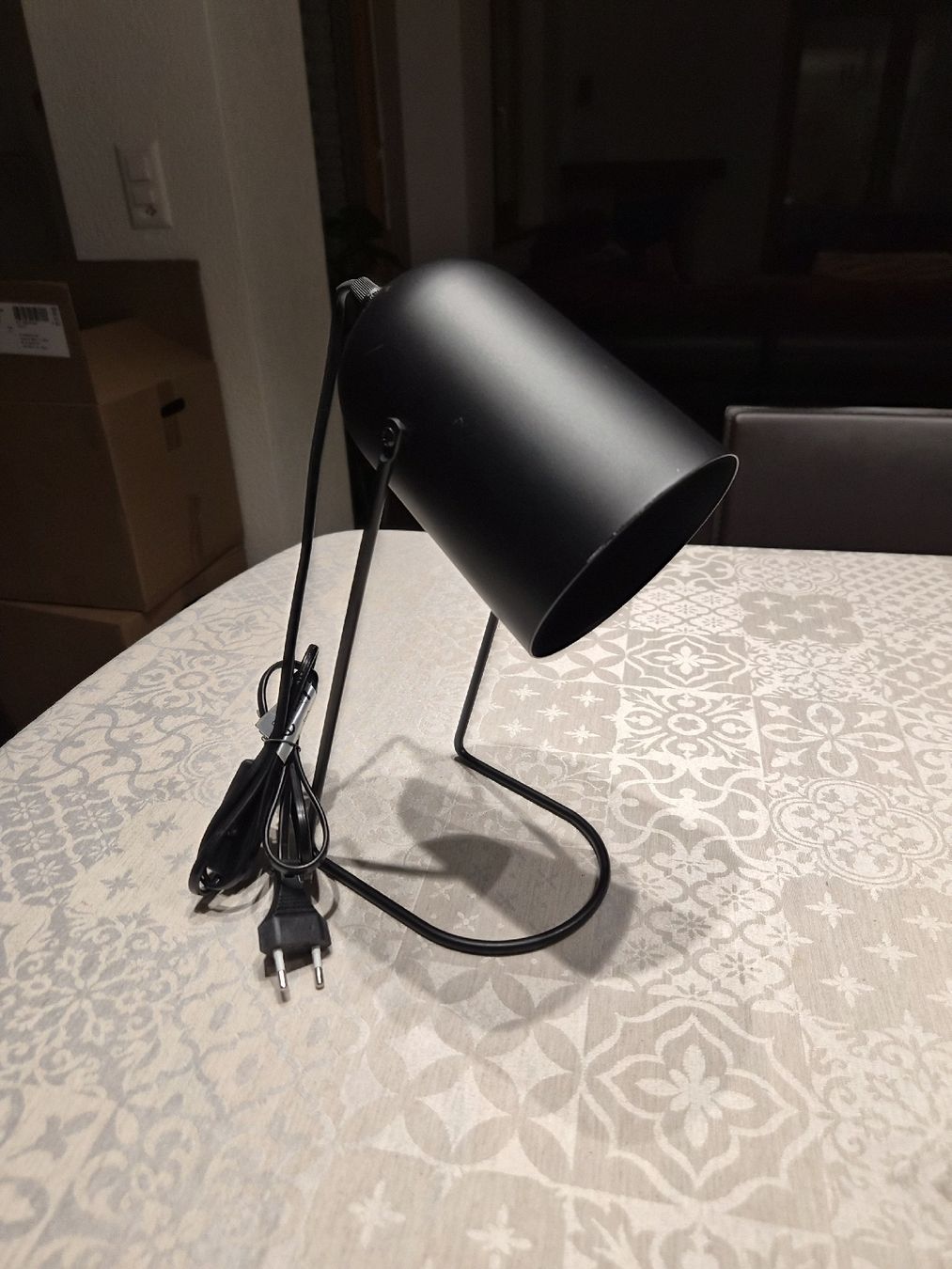 Lampen: Lampe de bureau noire, design moderne - – Gebraucht aus Avry-sur-Matran von cec_nhz8