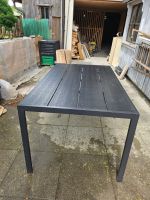Gartentisch dunkel Anthrazit, Top Zustand 