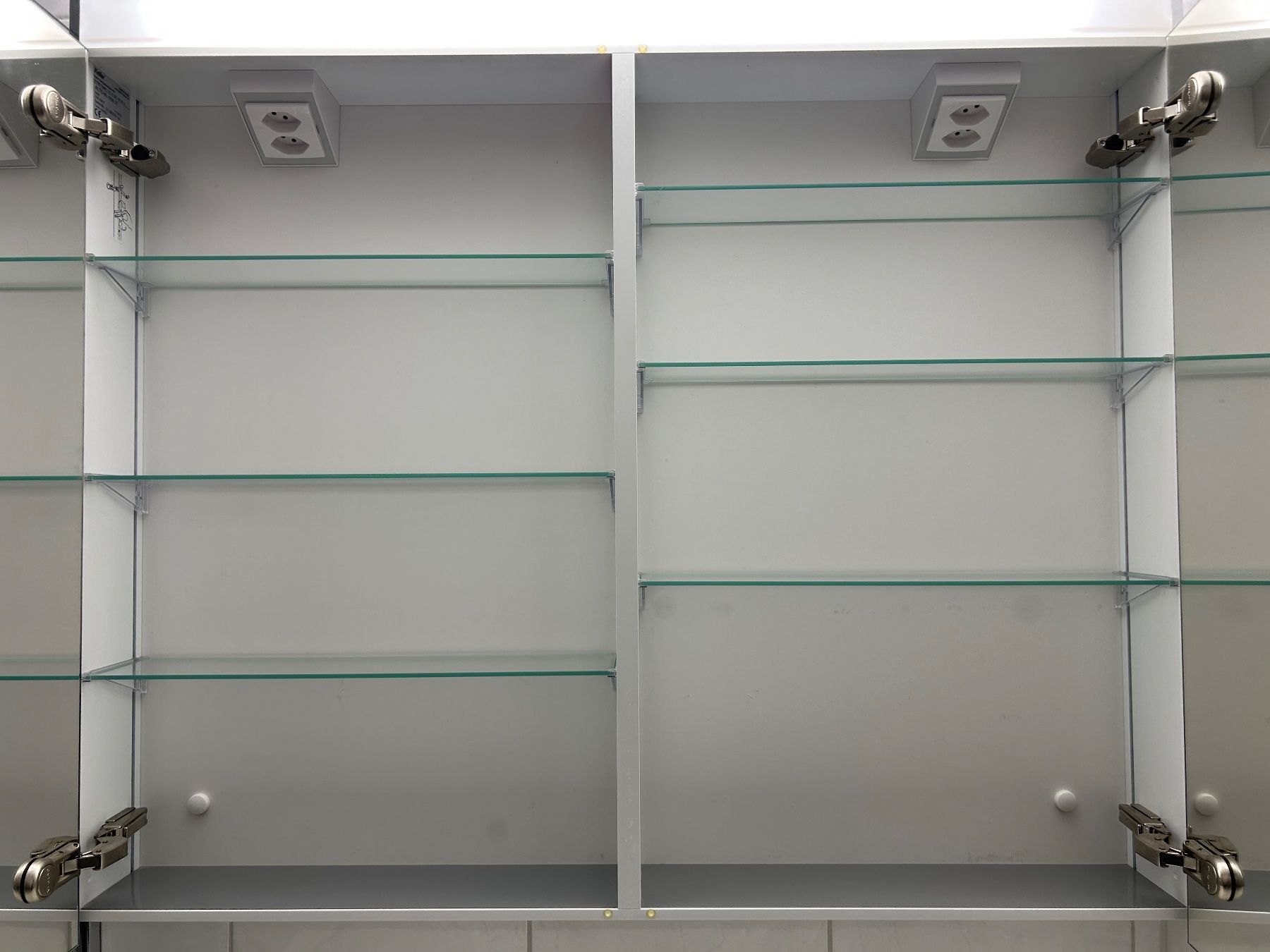 Armoires miroirs: Spiegelschrank Badezimmer – D'occasion à Bolligen par Mfeuz 3