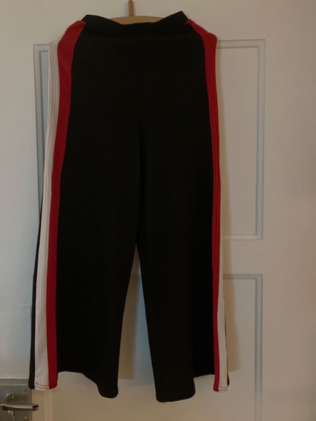 Pantaloni: Schöne Hose Gr. 36 – Usato da Dübendorf venduto da katide