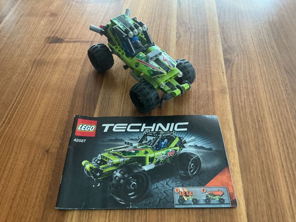 Lego Kit di costruzioni: Lego Technic Wüsten-Buggy 42027 – Usato da Waldkirch venduto da Blondie13