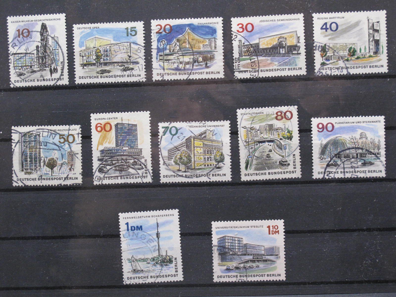 Tutti i francobolli: Berlin 1965 Neues Berlin gest. – Usato da Wil SG venduto da fva01