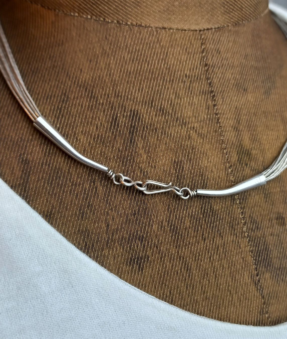 Catenine: Vintage Liquid Silver oder Navajo-Stil Silber Halskette – Usato da Buchs AG venduto da Dzirul 7