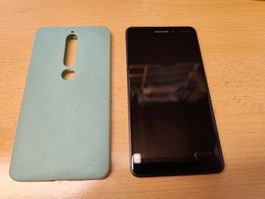 Nokia 6.1 Android One Smartphone mit Huelle