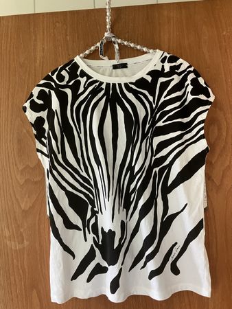 Marc Cain T shirt “Zebra”  Gr 40