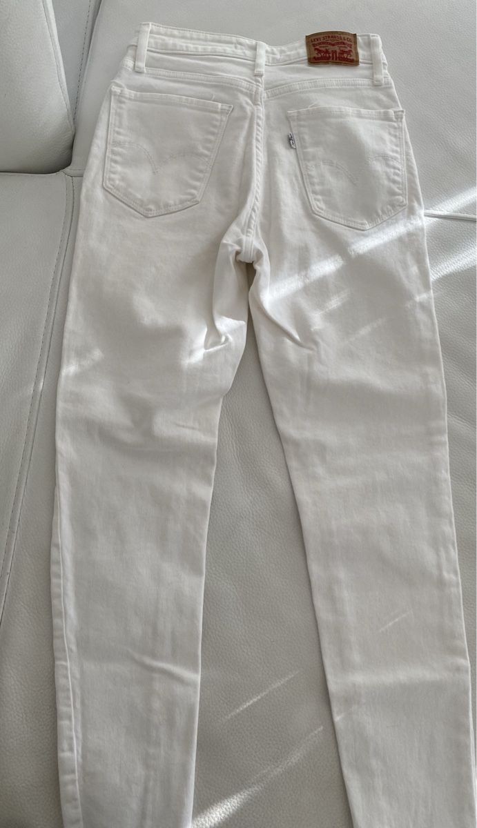 Levi's Pantaloni: Levis Hose 🌸 – Usato da Opfikon venduto da Luis144 8