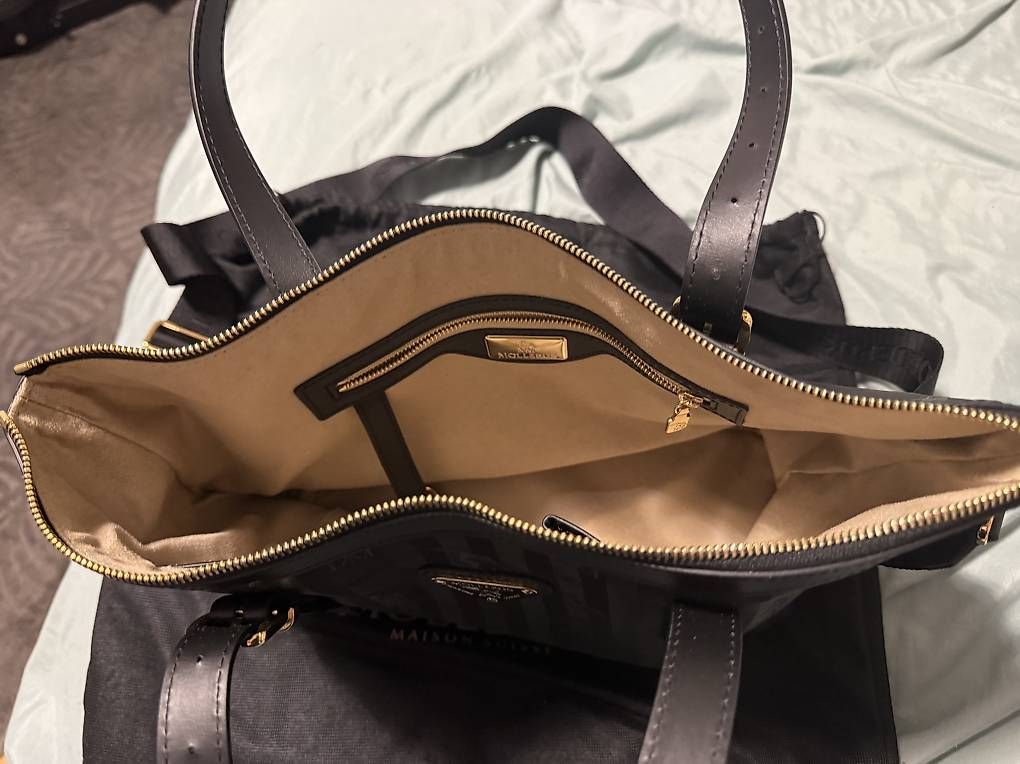 Sacs femmes: Maison Mollerus Tasche schwarz – D'occasion à Zürich par yam_f96s 2
