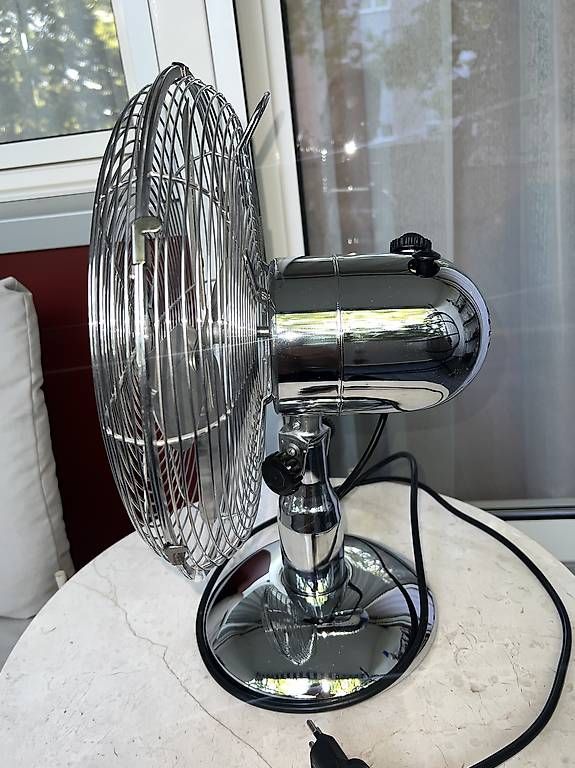 Ventilatoren: TRISTAR Tischventilator 58.6 dB, Durchmesser 30cm Silber – Gebraucht aus zürich von f_p 1