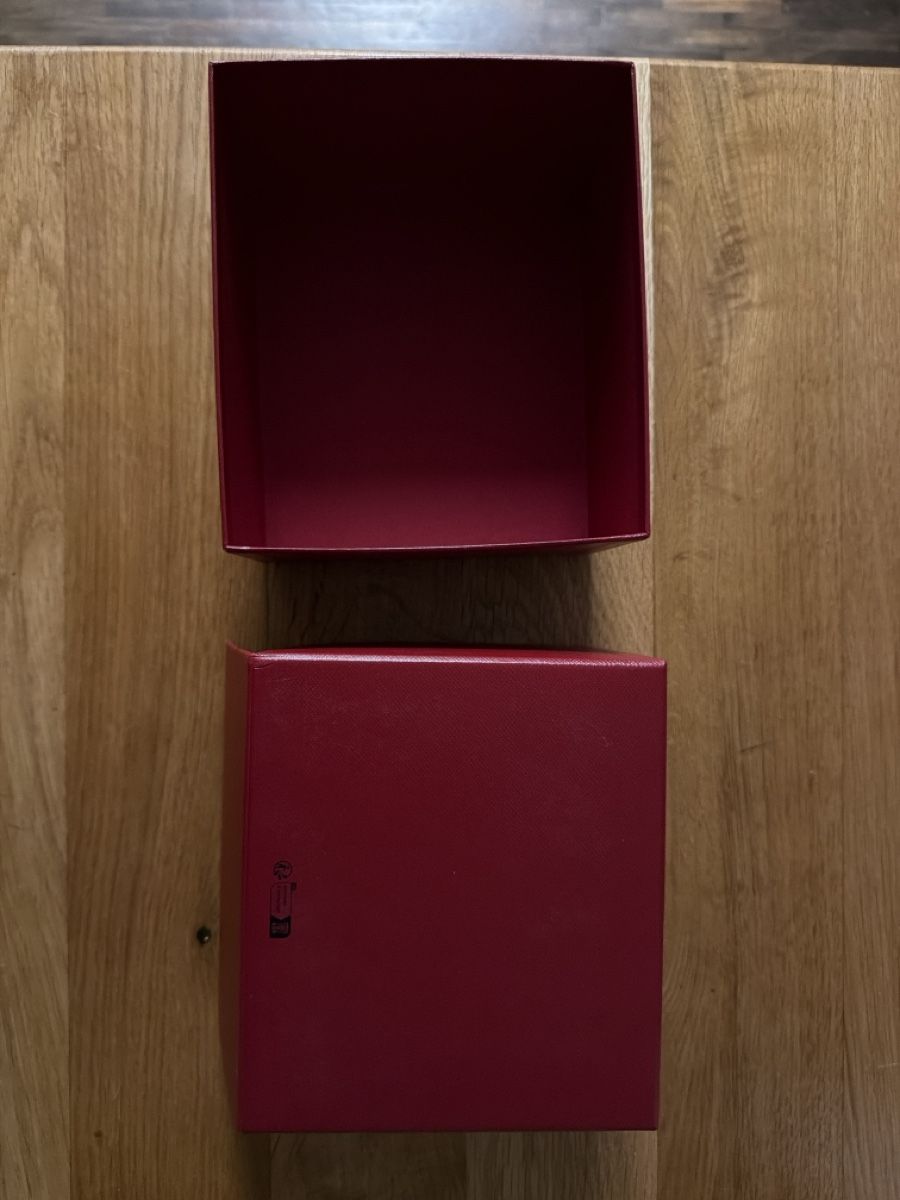 Sonstige Dekorationen & Accessoires: Cartier outer box  – Gebraucht aus Zollikerberg von rut_bsj6 1
